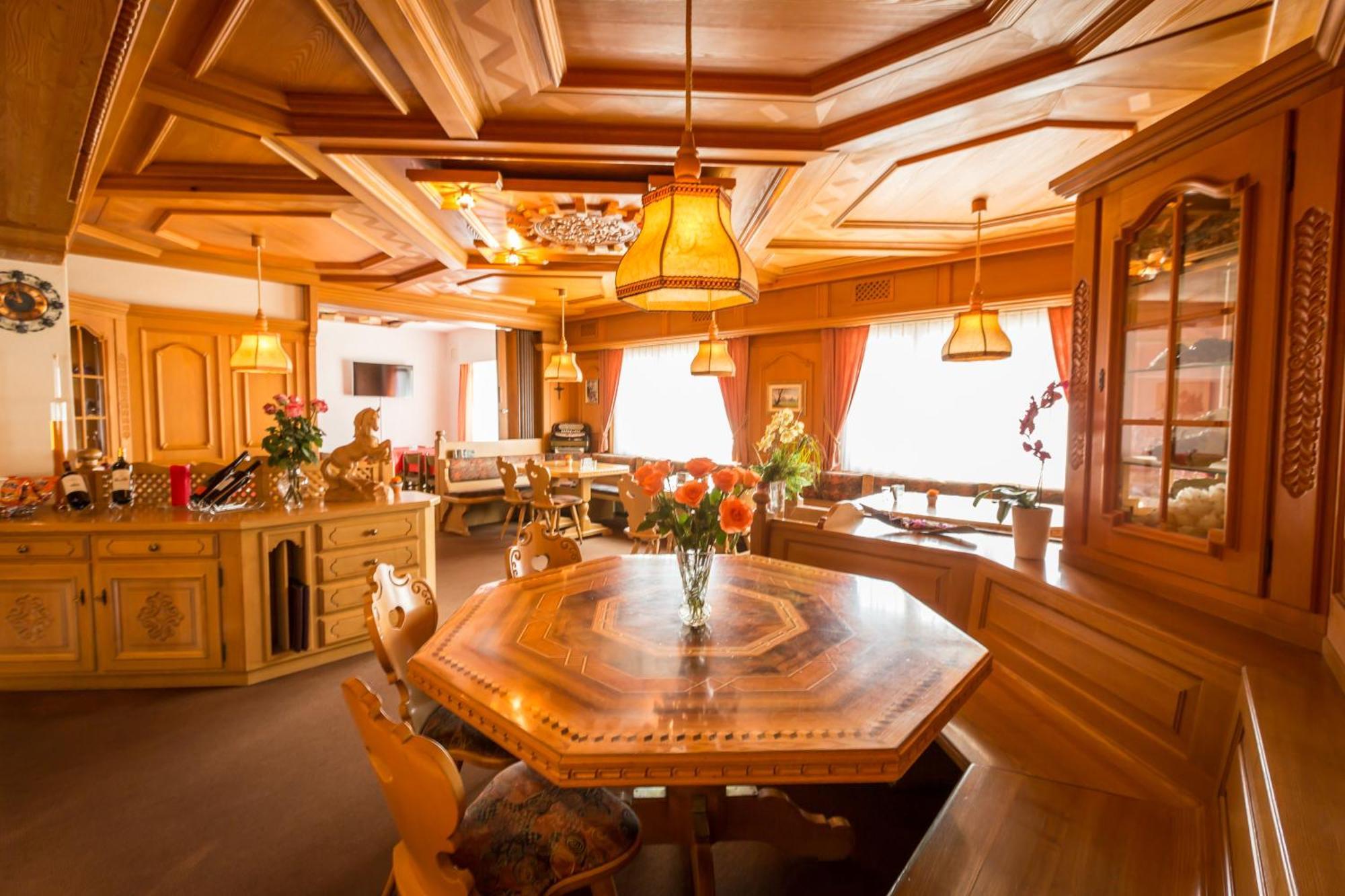 Hotel Franz Anton Sargans Kültér fotó
